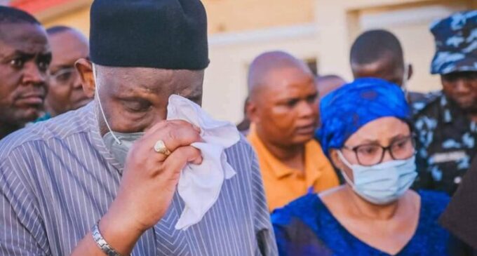 PHOTOS: Akeredolu in tears as he visits scene, victims of Owo church attack