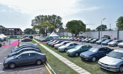 PHOTOS: Bauchi governor presents 60 cars to LG coordinators for ‘outstanding performance’
