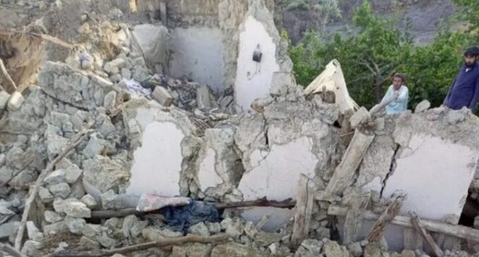 1000 dead as earthquake hits Afghanistan