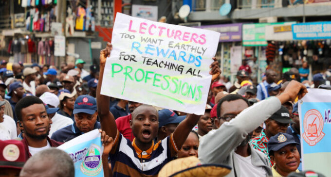 ASUU members get full pay for November, but not withheld salaries
