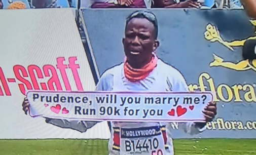 EXTRA: 57-year-old man runs 90km to propose to girlfriend