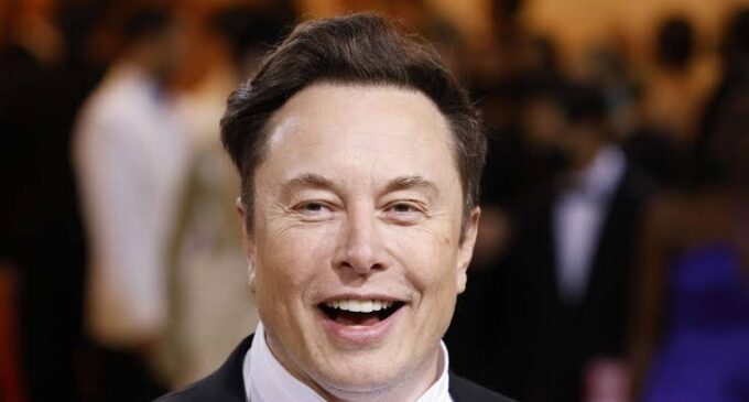Elon Musk sells $6.9bn worth of Tesla shares over Twitter deal