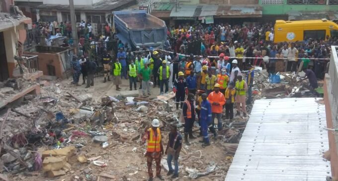 Lagos directs demolition of structure beside Mushin collapsed building
