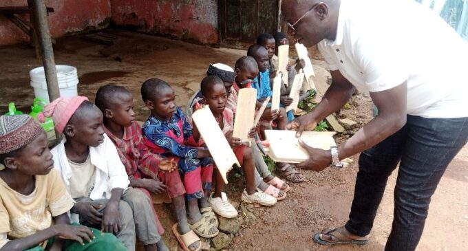 Int’l Day of Peace: Church distributes Arabic reading slates to Islamic schools in Kaduna