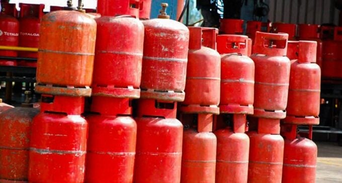 APC chieftain: Nigerians can’t afford cooking gas again — Tinubu must intervene