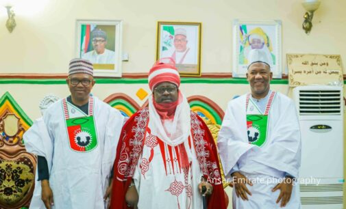 PHOTOS: Obi rocks LP crested ’agbada’ as he visits Emir of Bauchi