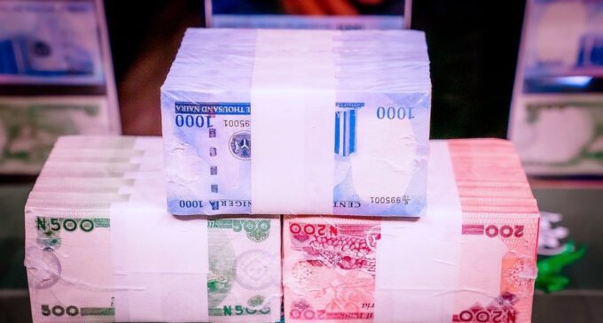 ‘Na Snapchat filters’ — Twitter reacts to unveil of redesigned naira notes