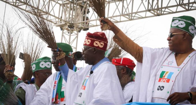Reject visionless PDP… Lagos has benefitted under Buhari, Tinubu tells supporters