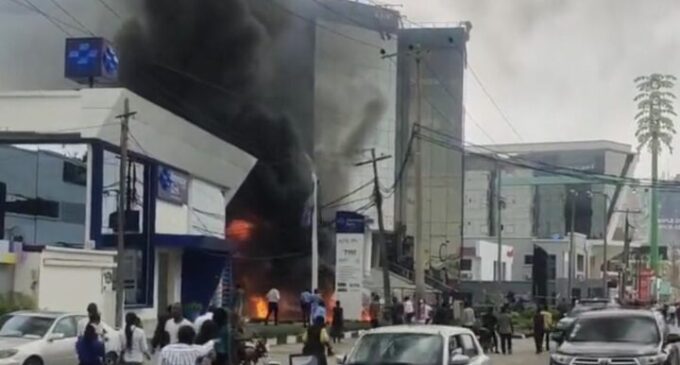 One killed, several injured as fire guts building in Lagos