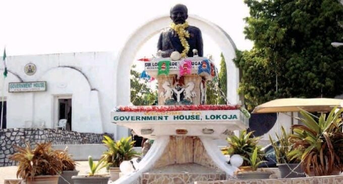 Lawmakers visiting Yahaya Bello ‘harassed by hoodlums’ at Kogi government house