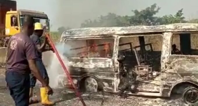 Seven females burnt to death in accident on Sagamu-Benin expressway