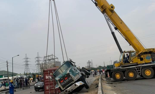One killed, four injured as truck crashes into vehicles in Lagos