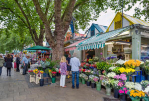 UK inflation rate drops slightly to 2.8% as household prices decline