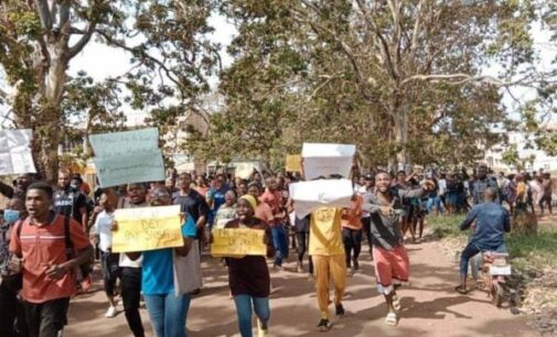 PHOTOS: UNN students protest fee hike