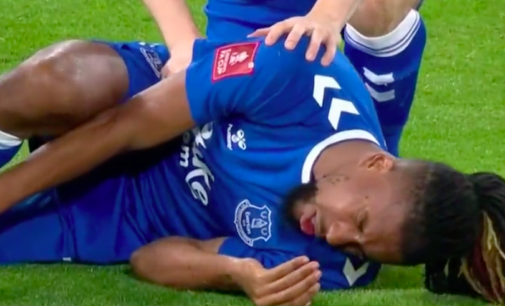 Iwobi suffers injury as Man United knock Everton out of FA Cup