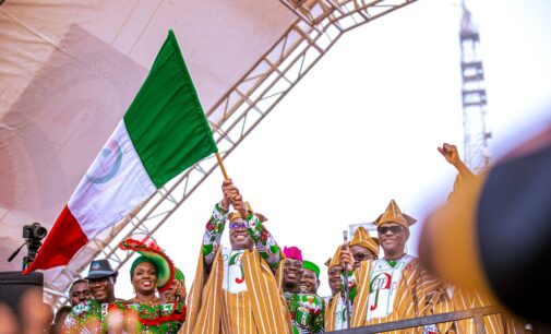 ‘I heard you loud and clear’ — Atiku hails Oyo residents who chanted his name at Makinde’s rally