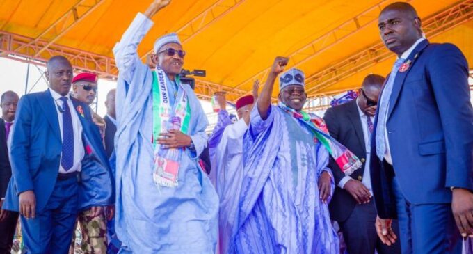 Buhari arrives Lagos for Tinubu’s final rally