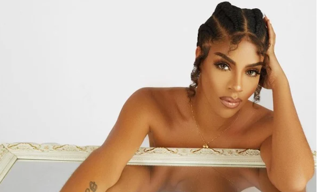 Venita Akpofure puts out nude photos after BBNaija colleague Ifu Enanda