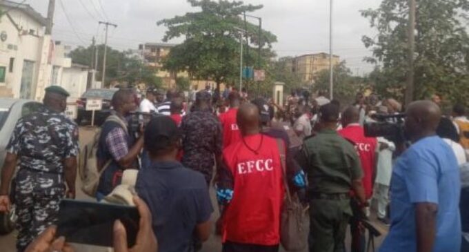PHOTOS: EFCC operatives spotted at Tinubu’s polling unit ahead of voting