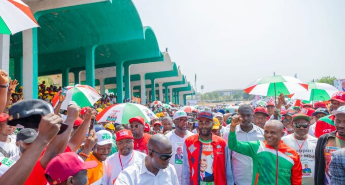 Enugu guber: PDP’s Peter Mbah holds rally, promises better future for residents
