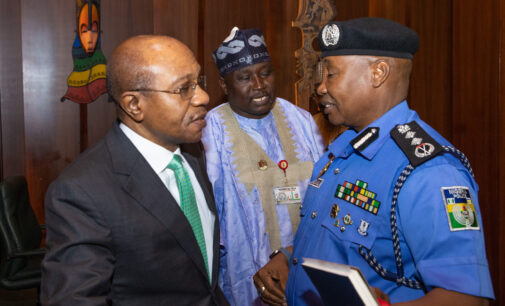 Emefiele meets with heads of banks, says N200 notes will be circulated immediately