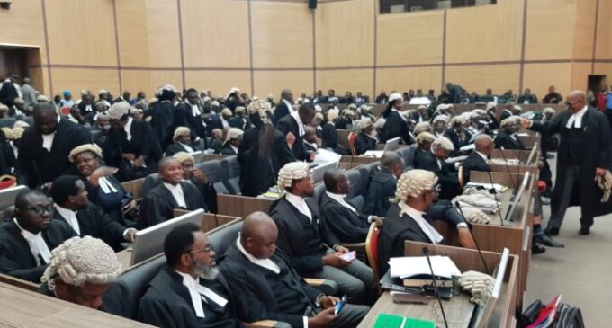 Naira redesign: Nigerians left hanging as supreme court adjourns till Feb 22
