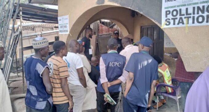 PHOTOS: ICPC operatives monitor elections across polling units