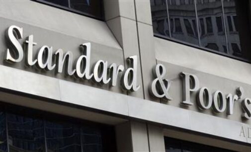 S&P affirms Nigeria’s ‘B’ rating, revises outlook to negative