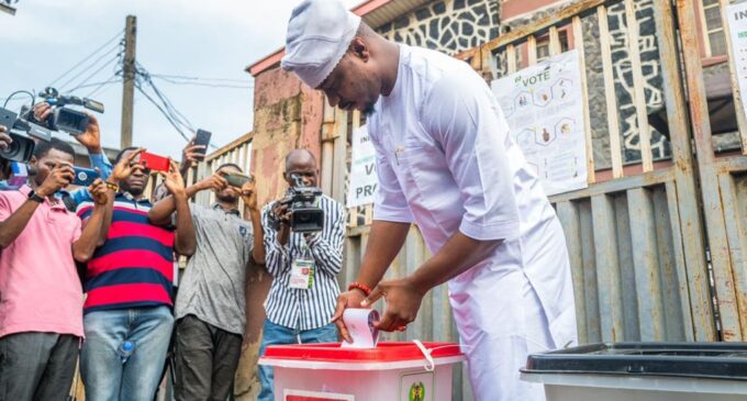#NigeriaDecides2023: Rhodes-Vivour loses his polling unit to Sanwo-Olu