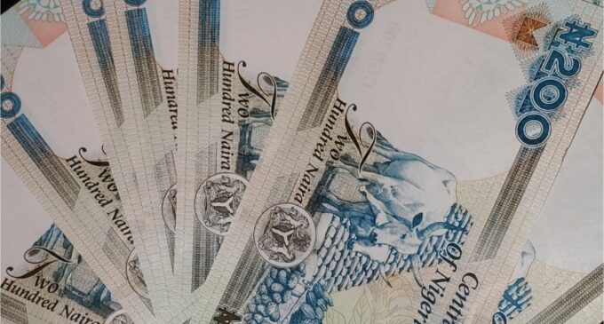 CBN breaks silence, says old naira notes remain legal tender till Dec 31