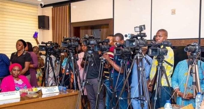 IPC: 66 Nigerian journalists, three media houses attacked in 2022