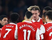 Arsenal snatch draw with two late goals to keep fading title hopes alive