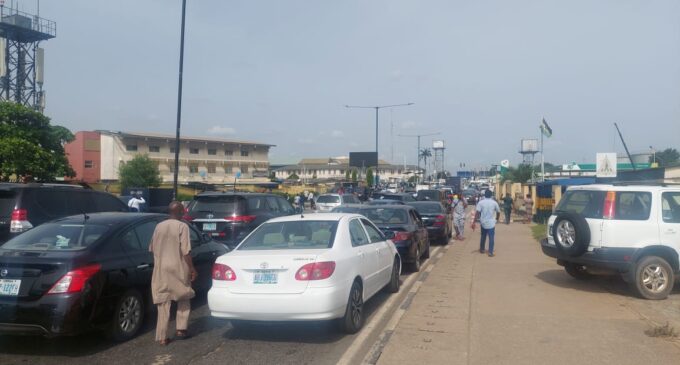 Gridlock as aviation workers block access roads to Lagos airports