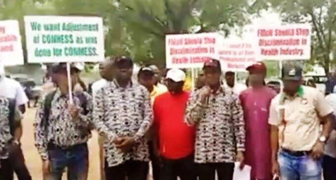 JOHESU protests in Abuja over ‘unpaid hazard allowance, discrimination’