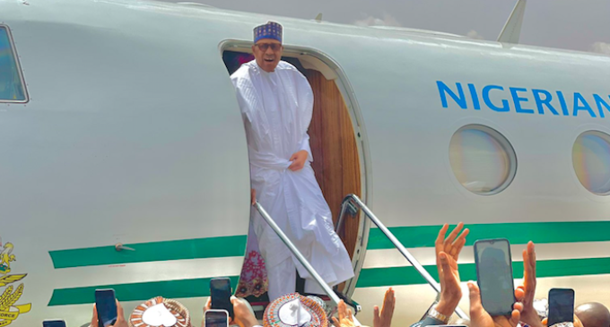 Jubilation as kinsmen welcome Buhari on arrival in Daura  