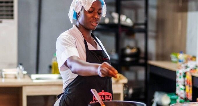 On eve of transition, Nigerian chef cooks up a storm 