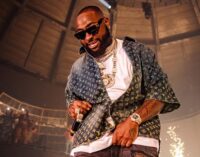 VIDEO: Davido thrills fans at Abuja concert — after complaining of low turnout