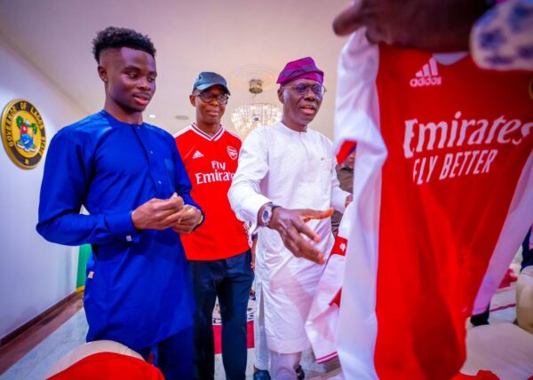 Sanwo-Olu hosts Arsenal's Saka
