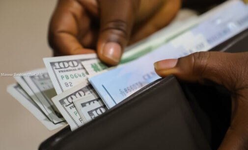 Naira strengthens against dollar, trades N786/$ at official window