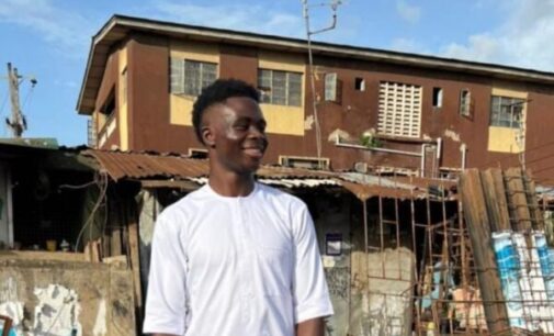 ‘Ẹ kúulé o’ — Arsenal’s Bukayo Saka hails fans in Lagos