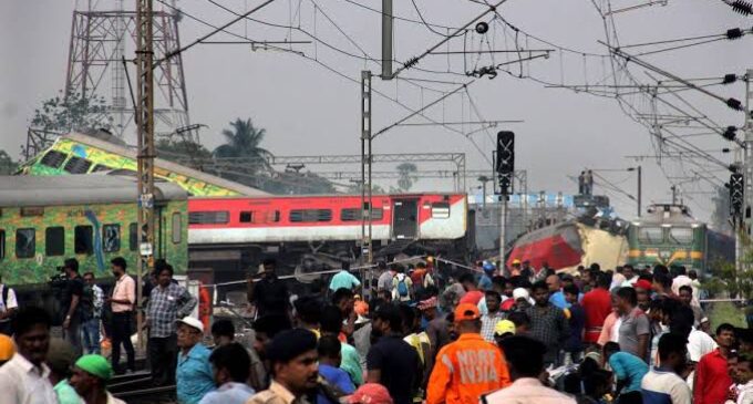 Train crash kills over 200 in India
