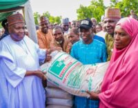 Food security: Inuwa flags off distribution of subsidised fertilisers to farmers in Gombe