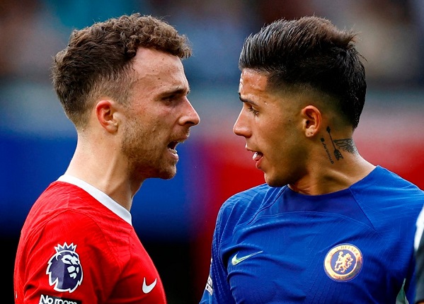 Chelsea, Liverpool share points in feisty EPL clash