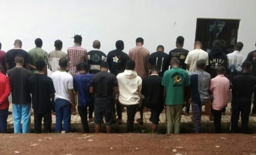 EFCC arrests 28 ‘internet fraudsters’, recovers cars in Enugu