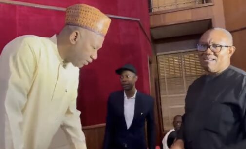 TRENDING VIDEO: Obi panics as he misplaces phones during tribunal session