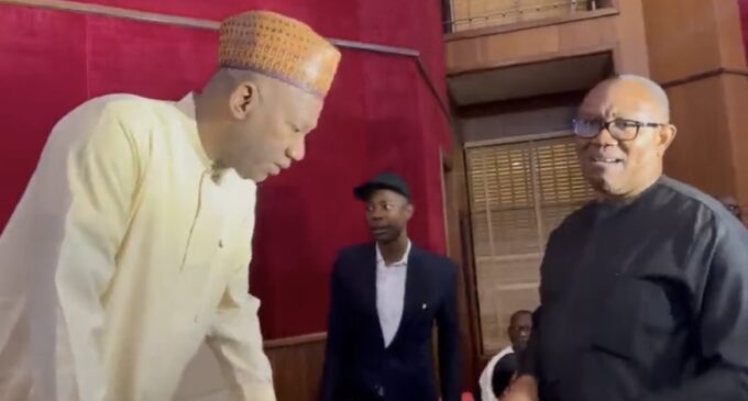 TRENDING VIDEO: Obi panics as he misplaces phones during tribunal session