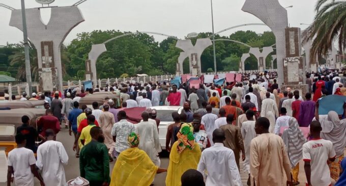 Kano residents march to government house, allege plot to influence tribunal verdict