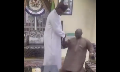 TRENDING VIDEO: Kogi senator kneels to appreciate Yahaya Bello for nominating late Audu’s son as minister