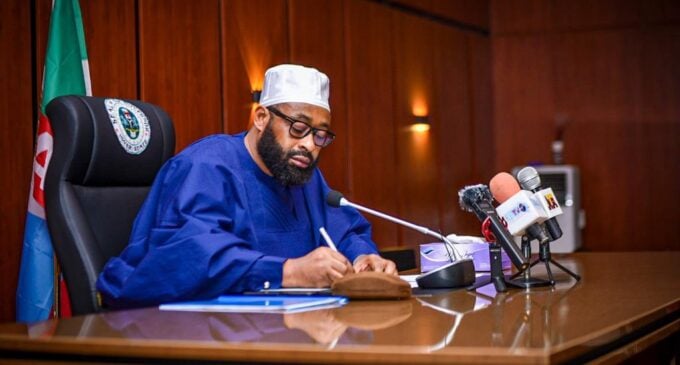 Bago approves payment of N20k wage award to Niger state civil servants