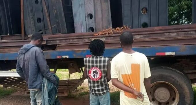 Troops arrest three ‘rail track vandals’ in Nasarawa – a month after 12 were nabbed